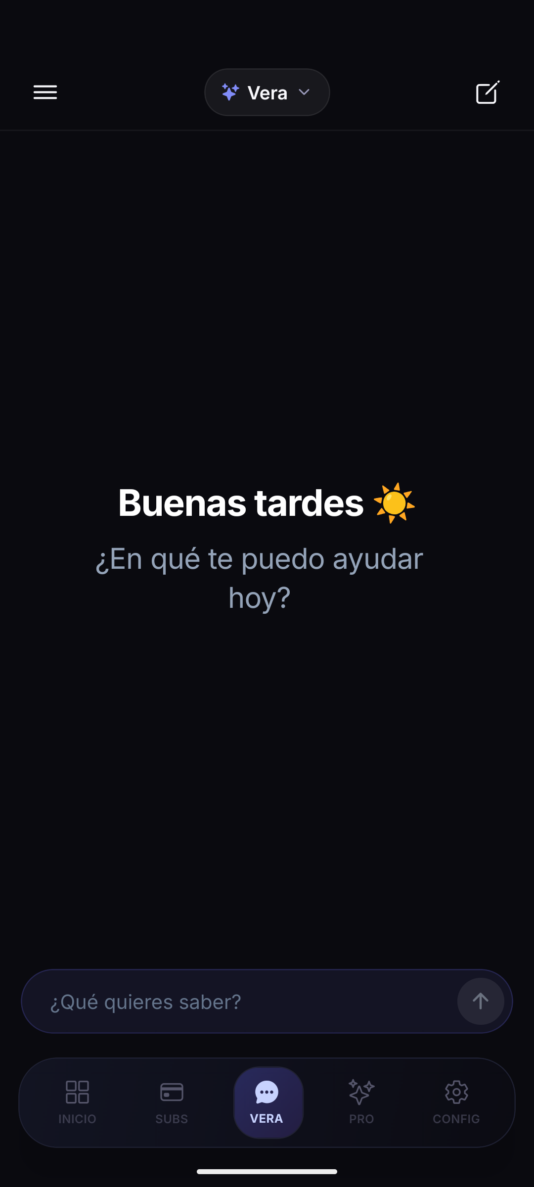 Asesor financiero inteligente Vera AI analizando optimizaciones de ahorro